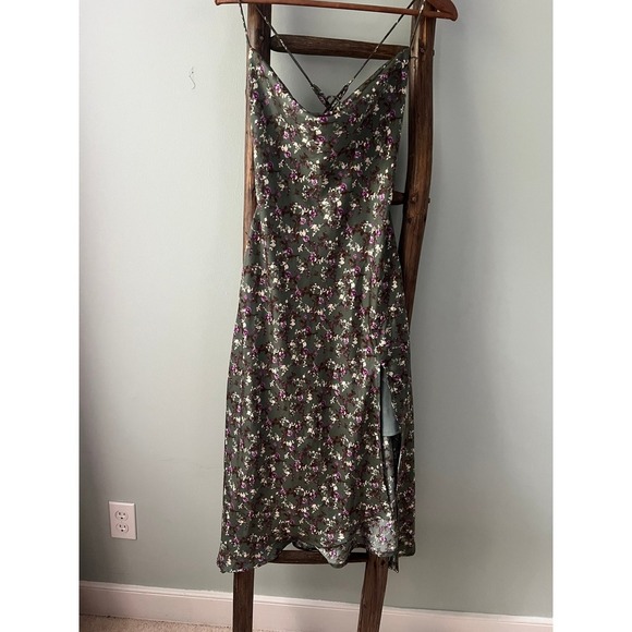 ASTR The Label Floral Slip Dress Olive Green  Cowl Neck Criss Cross Back… - Picture 2 of 7